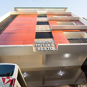 Diamond Hotel And Resto